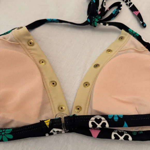 Black and White Geometric Bikini Set - Picture 6 of 6